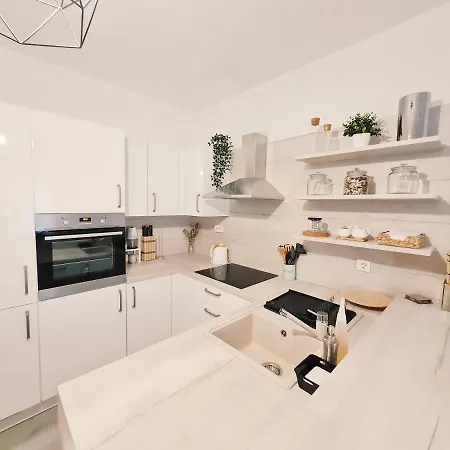 Apartment Lena Apartment